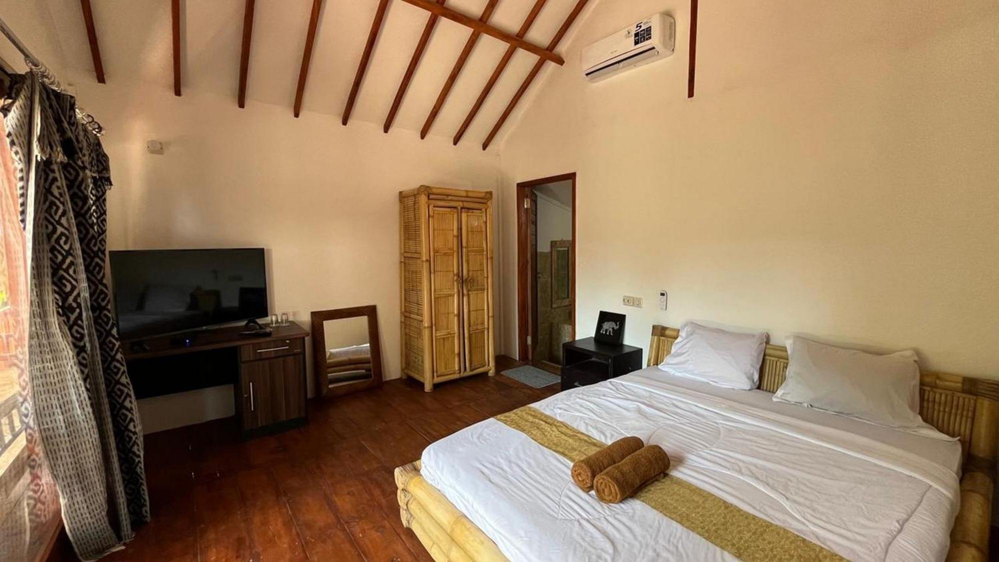 Mangsit Cici Bungalow Senggigi מראה חיצוני תמונה